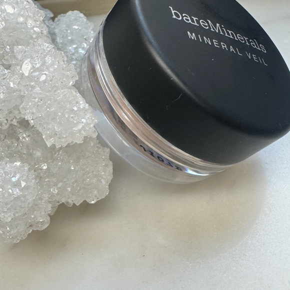 Bare Minerals Mineral Veil Small Size - Picture 3 of 7